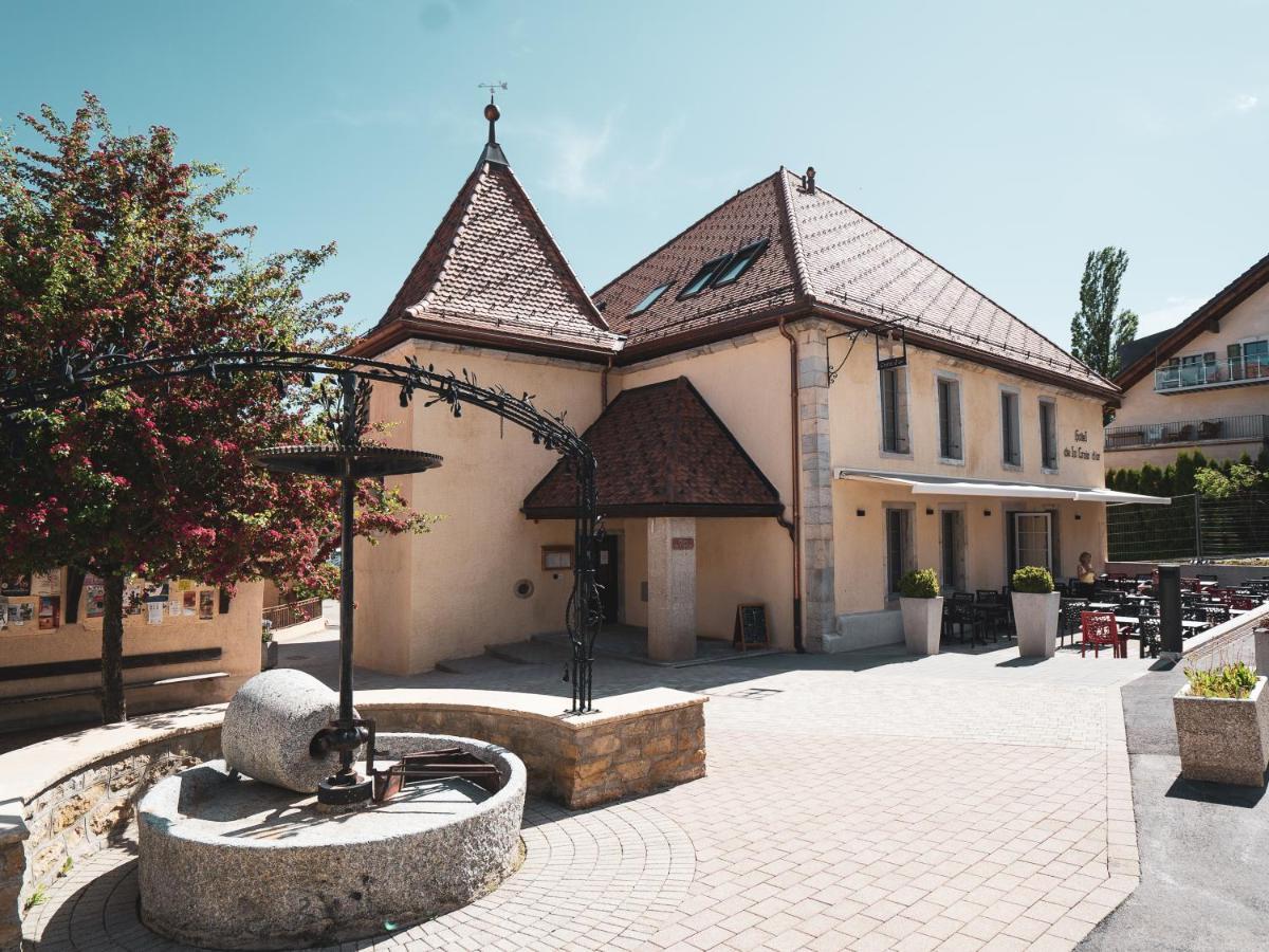 Hotel-Restaurant La Croix D'Or Ballaigues エクステリア 写真